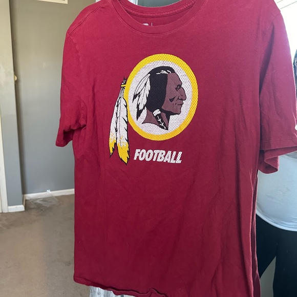 Washington redskins size large t shirt - Picture 2 of 3